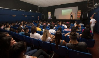 Campaas de prevencin: Charla sobre cncer bucal para estudiantes