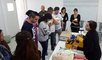 Capacitacin a enfermeros del hospital