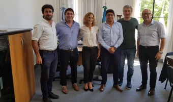 NUEVO HOSPITAL: EL PROYECTO GESELINO TUVO BUENA RECEPCIN ENTRE LAS AUTORIDADES DE PROVINCIA