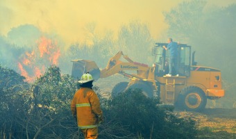 EL INCENDIO FORESTAL FUE CONTROLADO GRACIAS AL ESFUERZO DE TODA UNA COMUNIDAD