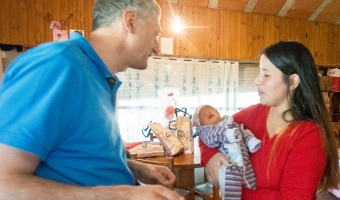 El Intendente estuvo junto a la primera beb geselina del 2019