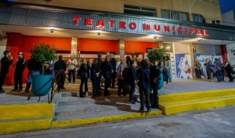 EL TEATRO MUNICIPAL CONVOCA ARTISTAS GESELINOS