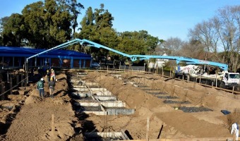 Se inici el llenado de las bases del futuro hospital