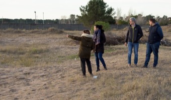 EL INTENDENTE IMPULSA LA CONSTRUCCIN DE UNA CANCHA PARA EL HOCKEY DE VILLA GESELL