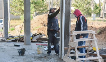 EL INTENDENTE RECORRI DIFERENTES OBRAS