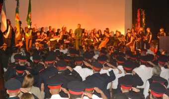 GRAN CELEBRACIN COMUNITARIA POR EL 50 ANIVERSARIO DE BOMBEROS