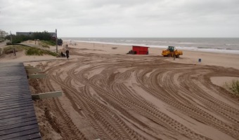 CONTINAN LOS TRABAJOS DE MEJORAS DE LA PLAYA