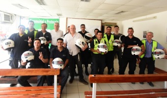 ENTREGA DE EQUIPAMIENTO A PERSONAL DE TRNSITO