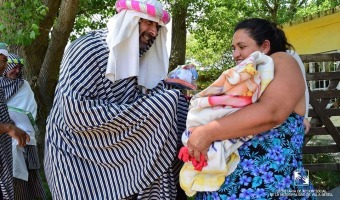 LOS REYES MAGOS PASARON POR VILLA GESELL