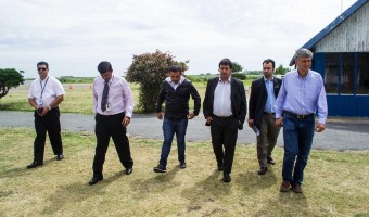 EL ORSNA visit el Aeropuerto local