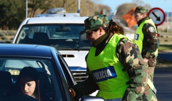 Fuerte control en los accesos y refuerzo de agentes en el receso invernal