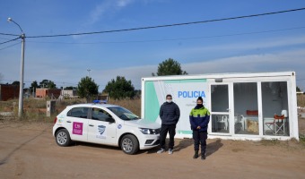 LA SECRETARA DE SEGURIDAD INSTAL UN NUEVO PUESTO FIJO EN BARRIO LAS DUNAS