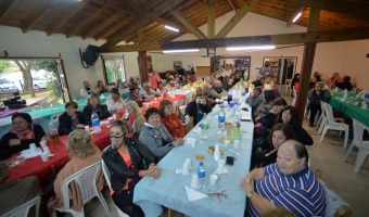 CASA DE LOS ABUELOS CELEBR LA FIESTA DEL REENCUENTRO