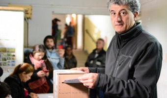 Barrera vot en la Escuela Gabriela Mistral