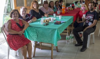 CASA DE LOS ABUELOS CERR EL AO A PURO FESTEJO