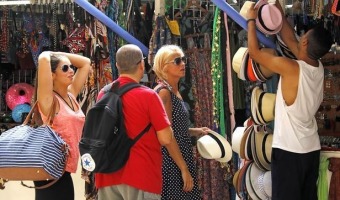Se capacitar en Turismo de Consumo y consumidores tursticos