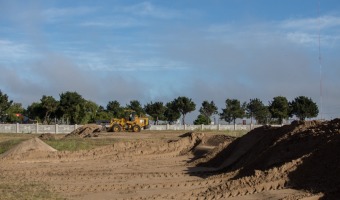 AVANZA LA OBRA DE LA FUTURA CANCHA DE HOCKEY