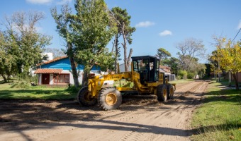 CORRALN TRABAJA EN EL MANTENIMIENTO Y LIMPIEZA DE CALLES