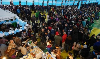 VILLA GESELL CELEBR EL DA DE LA PATRIA EN EL POLIDEPORTIVO