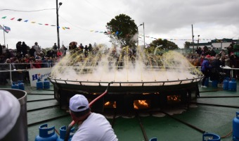 SE REALIZ LA GRAN PAELLA DE LA AMISTAD