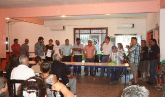 El Intendente Barrera dialogar con empleados municipales
