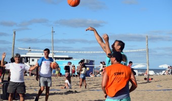 TORNEO DE BSQUET EN LA PLAYA