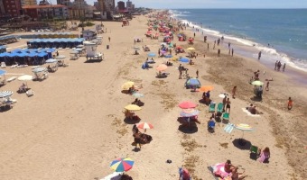 MANTENIENDO LA LIMPIEZA EN NUESTRAS PLAYAS Y ESPACIOS NATURALES