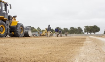 SEGUIMOS AVANZANDO EN LA CONSTRUCCIN DE LA FUTURA CANCHA DE HOCKEY MUNICIPAL DE VILLA GESELL