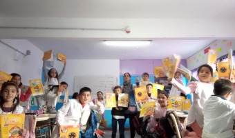 ALUMNOS Y ALUMNAS DE LAS ESCUELAS PRIMARIAS GESELINAS SIGUEN RECIBIENDO LIBROS