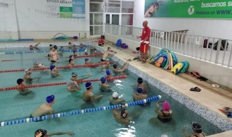 COMENZARON LAS ACTIVIDADES ACUTICAS EN LA ESCUELA DE GUARDAVIDAS DE VILLA GESELL