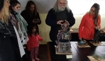 LA ESCUELA DE ADULTOS BENJAMN ZUBIAURRE VISIT EL MUSEO