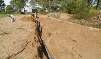 Finaliza el tendido de red de agua  para lotes de PRO.CRE.AR