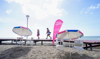 LA PLAYA DEPORTIVA RECIBE A TURISTAS Y RESIDENTES CON MLTIPLES PROPUESTAS