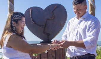 EN EL DIA DEL AMOR, UNA NUEVA PAREJA CONTRAJO MATRIMONIO EN LOS TRES CORAZONES DEL PINAR DEL NORTE