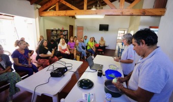 SE LLEV A CABO LA CAPACITACIN DE ELABORACIN DE DULCES Y MERMELADAS EN EL CENTRO COMUNITARIO