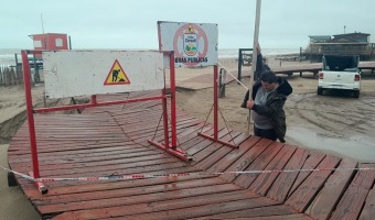 EL FUERTE TEMPORAL AFECT A LA RAMBLA COSTERA A LA ALTURA DE PASEO 110