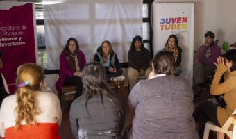 DA DEL ORGULLO: GNERO Y JUVENTUDES REALIZ UNA CHARLA DEBATE