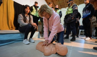 CON MS DE 50 PARTICIPANTES, SE REALIZ UN NUEVO CURSO DE RCP BSICO Y PRIMEROS AUXILIOS