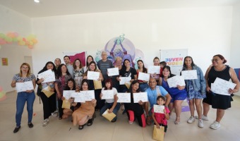 SE REALIZ EL CIERRE DE TALLERES Y ENTREGA DE CERTIFICADOS DE LA SECRETARA DE GNEROS Y JUVENTUDES
