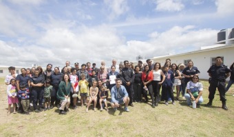 CON GRAN ALEGRA, ENTREGAMOS VIVIENDAS A 16 EFECTIVOS POLICIALES