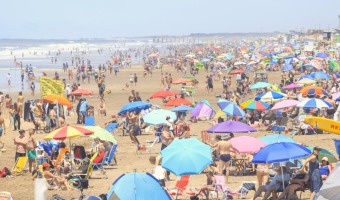 MS DE 20 MIL VEHCULOS INGRESARON A VILLA GESELL EN EL LTIMO DA DEL AO