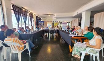 EL INTENDENTE BARRERA SE REUNI CON REFERENTES DEL SECTOR TURSTICO DE VILLA GESELL