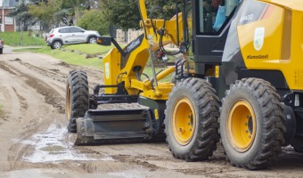 CORRALN INTENSIFICA TAREAS PARA ACONDICIONAR LAS CALLES TRAS EL TEMPORAL