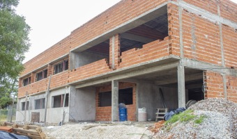 CONTINA LA CONSTRUCCIN DEL NUEVO EDIFICIO PARA LA EES N5