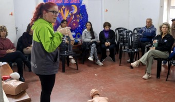 CONTINAN LOS CURSOS DE RCP EN LOS CENTROS COMUNITARIOS