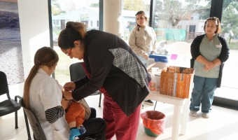 SALUD: SE REALIZ UNA CAMPAA DE VACUNACIN, MTODOS ANTICONCEPTIVOS Y UNA CHARLA SOBRE LMITES PARA PADRES