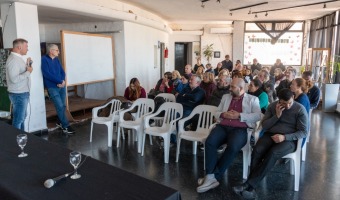 EL EJECUTIVO SE REUNI CON COMERCIANTES DE DISTINTOS SECTORES DE CARA A LA TEMPORADA