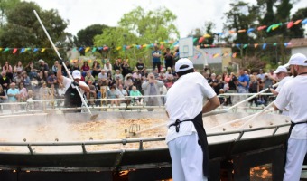 VILLA GESELL DISFRUT DE UNA NUEVA EDICIN DE LA PAELLA DE LA AMISTAD