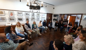 Qued inaugurada la exposicin Antes y despus: Mar de las Pampas, Las Gaviotas y Mar Azul