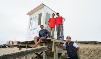 COMENZARON A INSTALARSE NUEVAS CASILLAS DE GUARDAVIDAS EN LAS COSTAS DEL PARTIDO DE VILLA GESELL